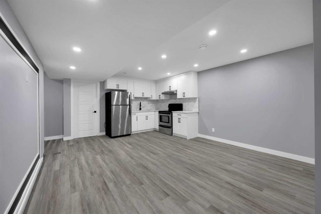 281 Cornerstone Passage Ne, Calgary, AB - Indoor Photo Showing Other Room