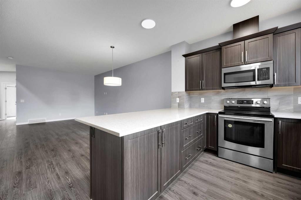281 Cornerstone Passage Ne, Calgary, AB - Indoor Photo Showing Kitchen