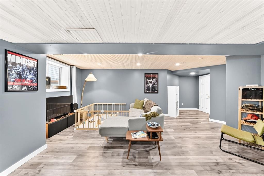 206 Panamount Grove Nw, Calgary, AB - Indoor