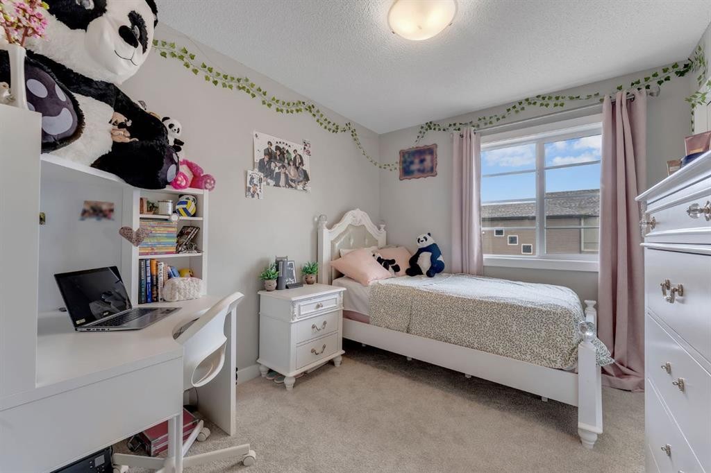 160 Cornerstone Avenue Ne, Calgary, AB - Indoor Photo Showing Bedroom