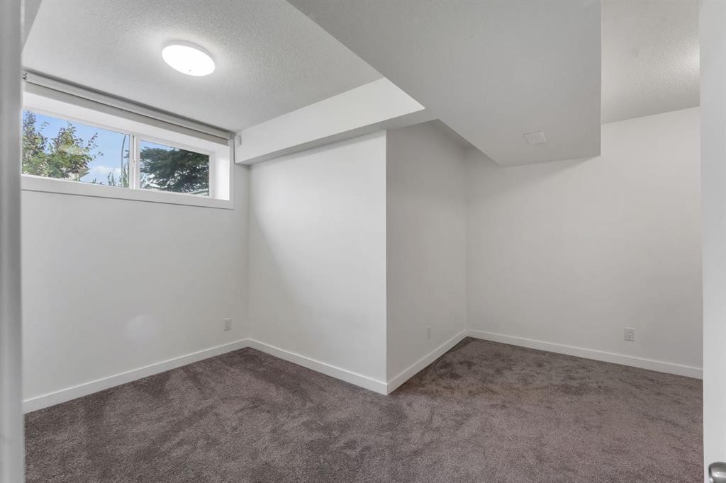 160 Cornerstone Avenue Ne, Calgary, AB - Indoor Photo Showing Other Room