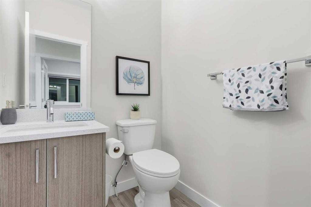 46 Red Sky Manor Ne, Calgary, AB - Indoor Photo Showing Bathroom