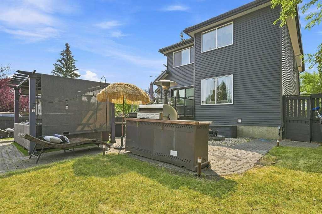 236 Chaparral Drive Se, Calgary, AB - Outdoor
