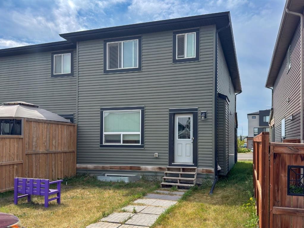 122 Midtown Boulevard Sw, Airdrie, AB - Outdoor With Exterior