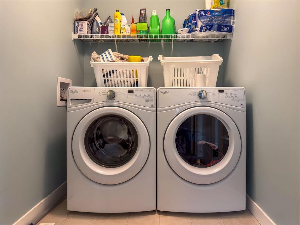 122 Midtown Boulevard Sw, Airdrie, AB - Indoor Photo Showing Laundry Room