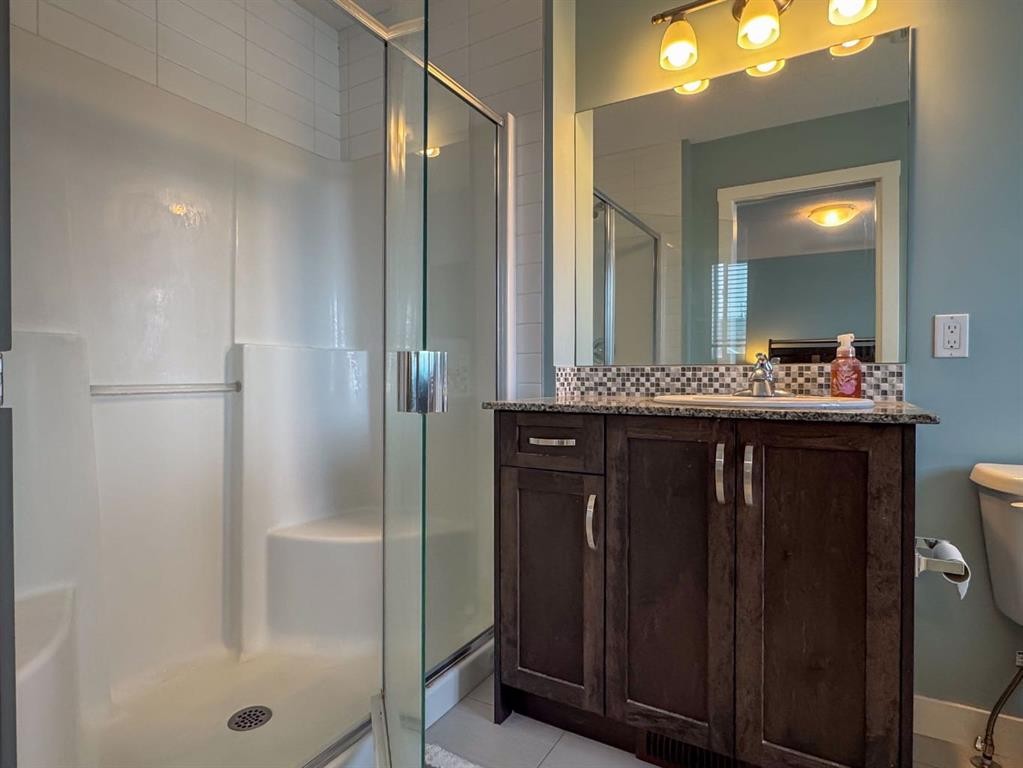 122 Midtown Boulevard Sw, Airdrie, AB - Indoor Photo Showing Bathroom