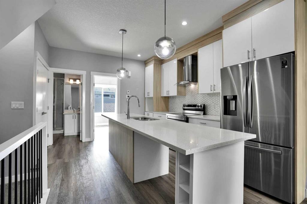 410-95 Skyview Close Ne, Calgary, AB - Indoor Photo Showing Kitchen With Stainless Steel Kitchen With Upgraded Kitchen