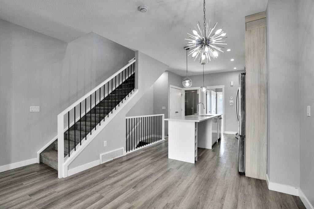 410-95 Skyview Close Ne, Calgary, AB - Indoor Photo Showing Other Room
