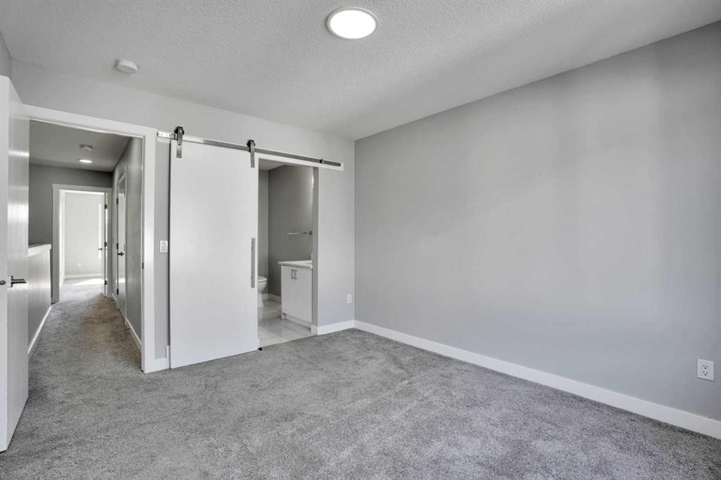 410-95 Skyview Close Ne, Calgary, AB - Indoor Photo Showing Other Room