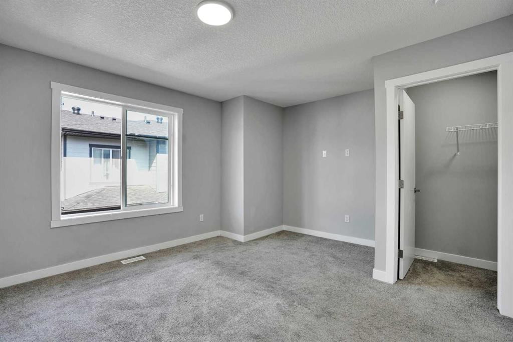 410-95 Skyview Close Ne, Calgary, AB - Indoor Photo Showing Other Room