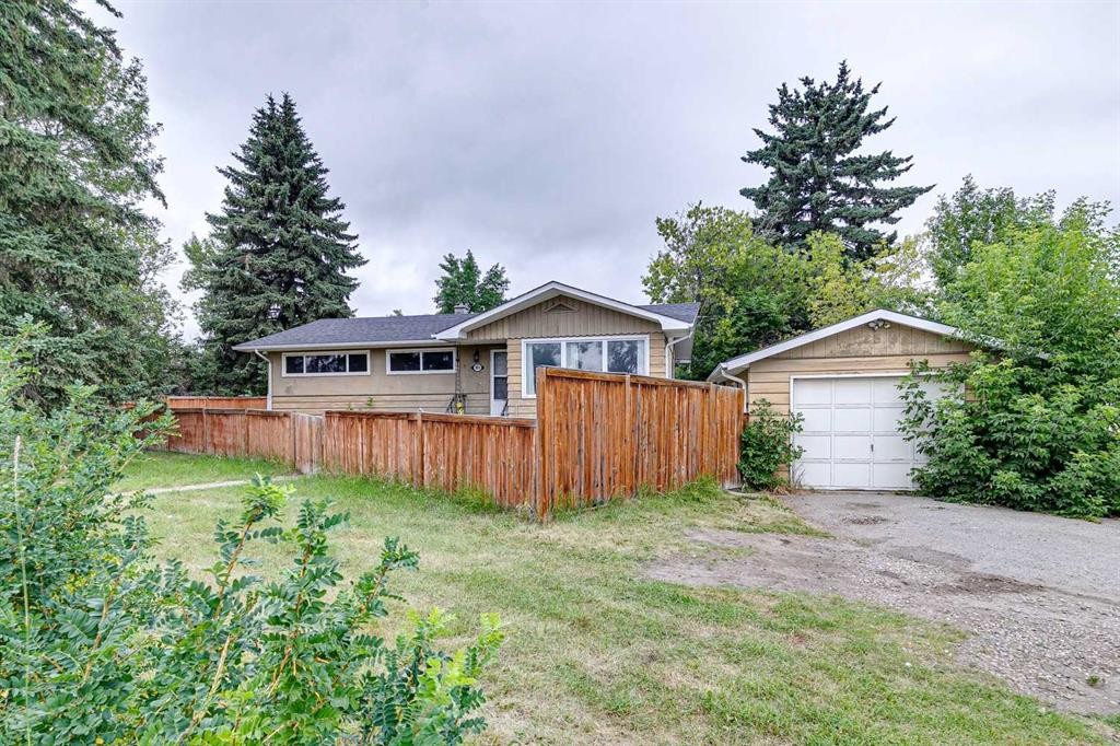 3816 26 Avenue Sw, Calgary, AB - Outdoor