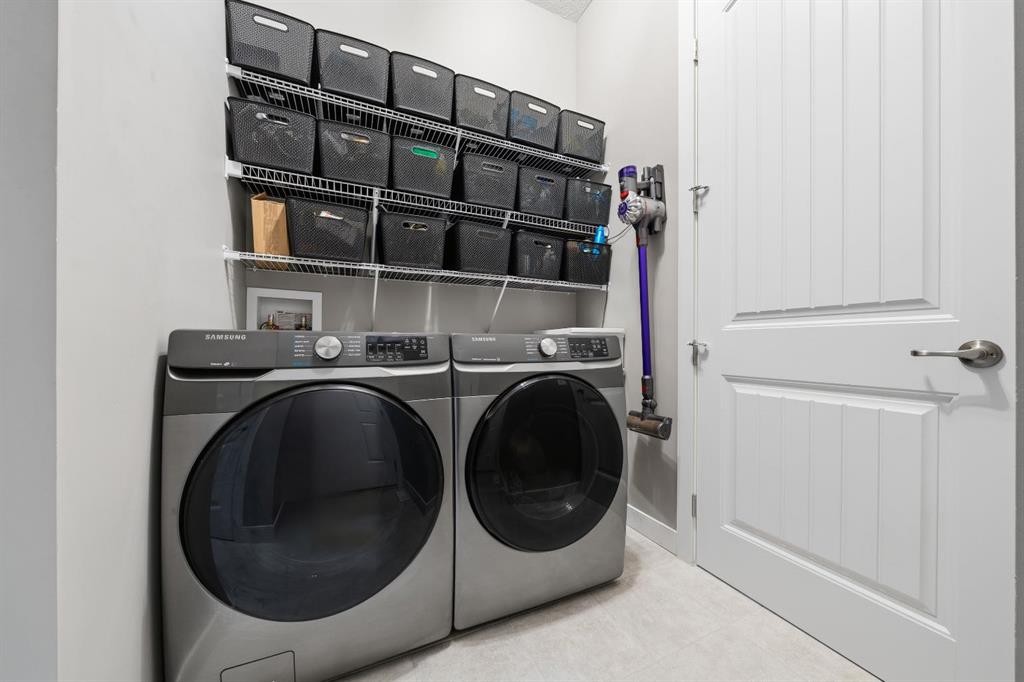113 Marina Key, Chestermere, AB - Indoor Photo Showing Laundry Room