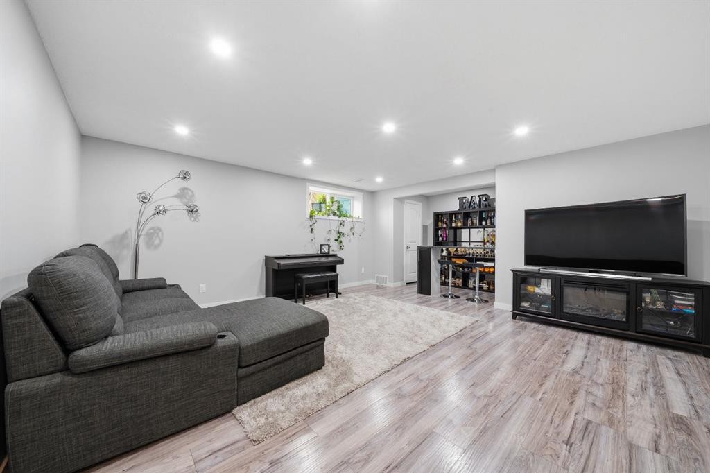 113 Marina Key, Chestermere, AB - Indoor