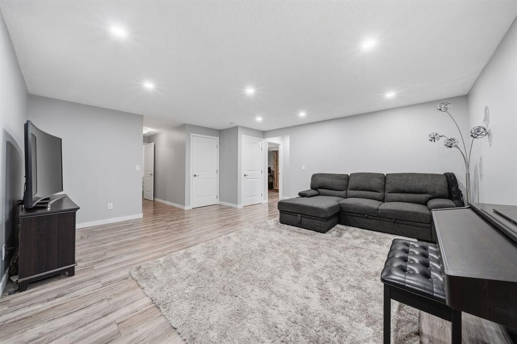 113 Marina Key, Chestermere, AB - Indoor