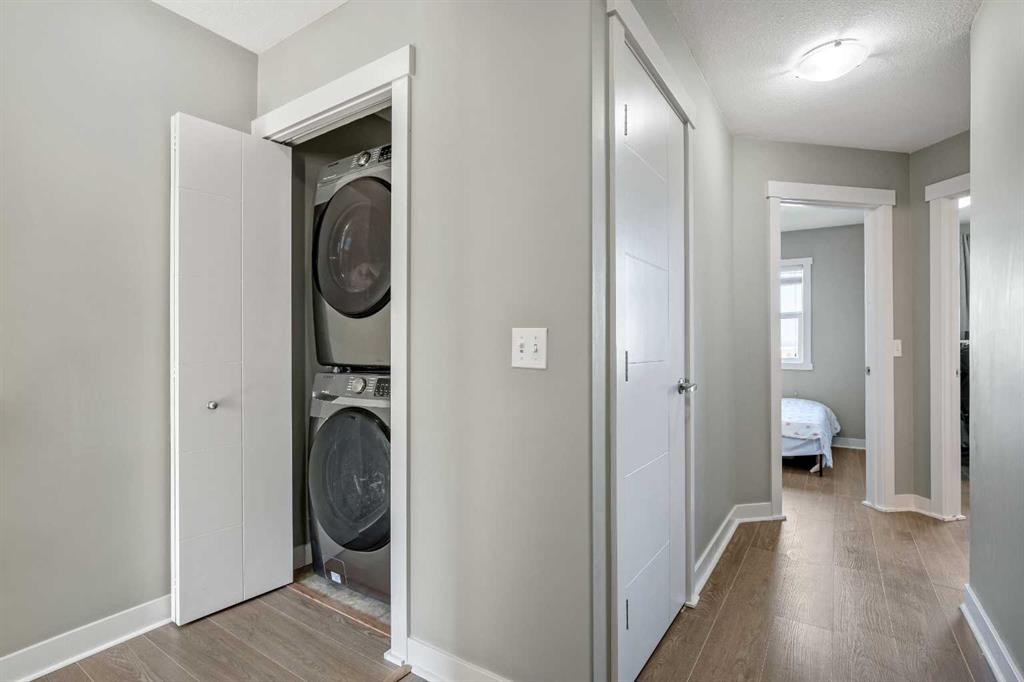 554 Redstone View Ne, Calgary, AB - Indoor Photo Showing Laundry Room