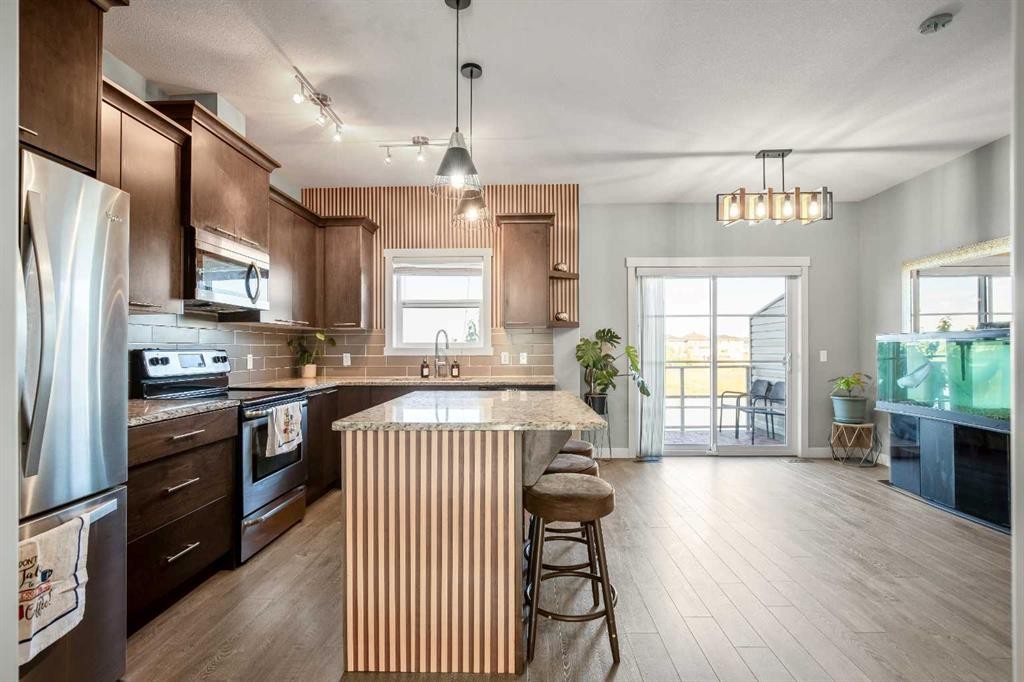 554 Redstone View Ne, Calgary, AB - Indoor Photo Showing Kitchen With Upgraded Kitchen