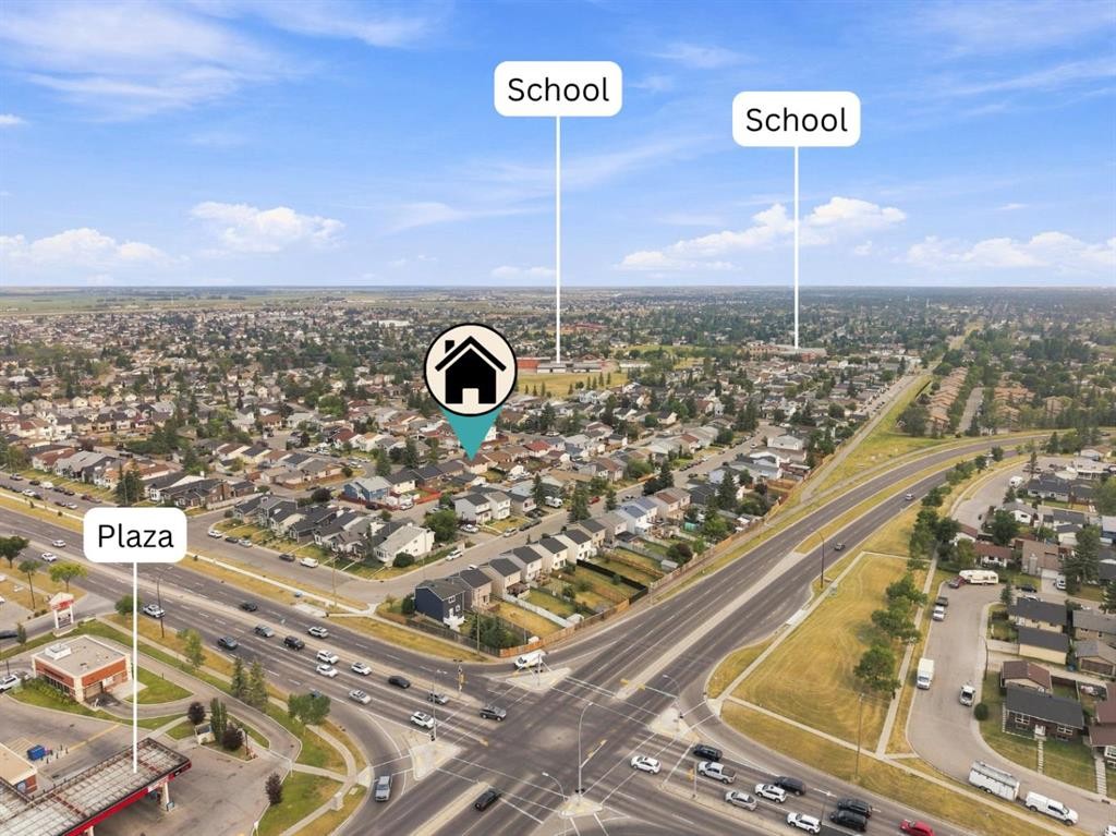 427 Falmere Road Ne, Calgary, AB - Outdoor With View