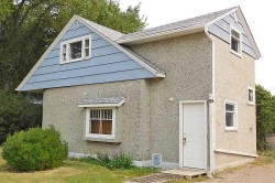 309 45 Avenue WESTClaresholm, AB T0L 0T0
