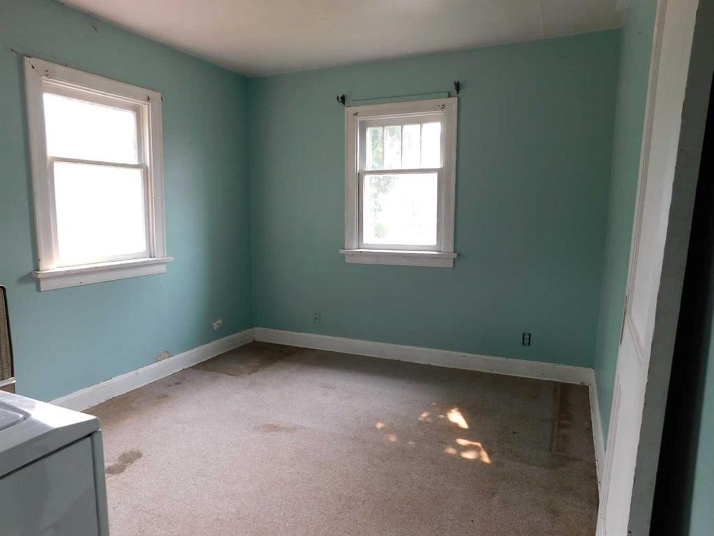 309 45 Avenue West, Claresholm, AB - Indoor Photo Showing Other Room