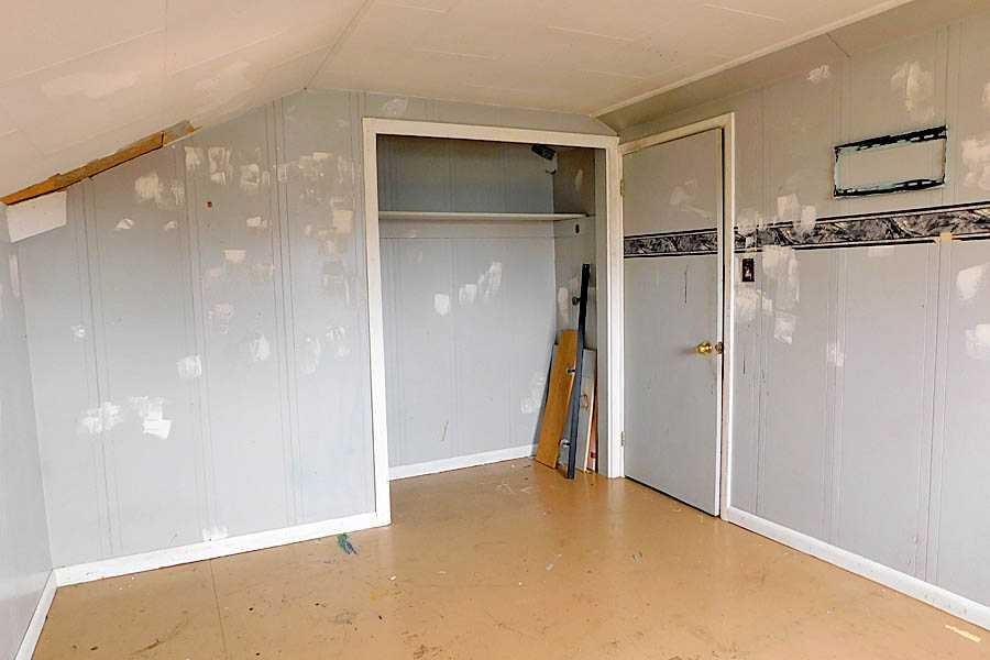 309 45 Avenue West, Claresholm, AB - Indoor Photo Showing Other Room