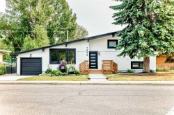 1635 32 Avenue NWCalgary, AB T2L 0K4