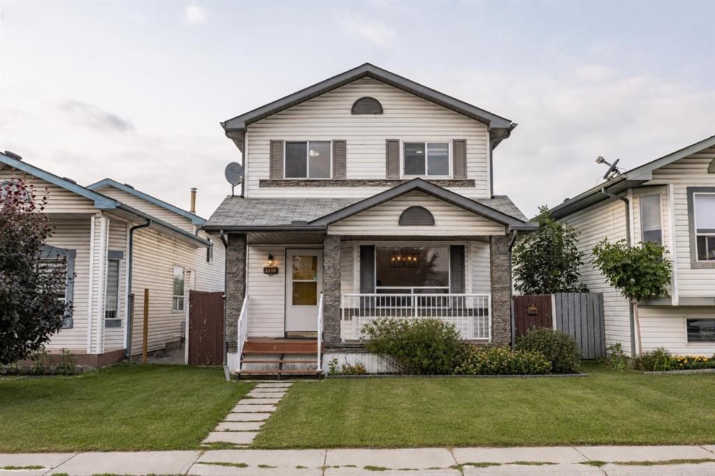 133 Applemead Close Se, Calgary, AB - Outdoor With Deck Patio Veranda With Facade