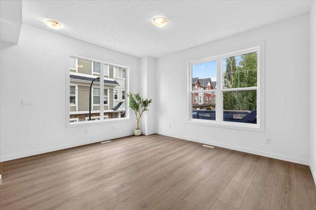 134 New Brighton Landing Se, Calgary, AB - Indoor