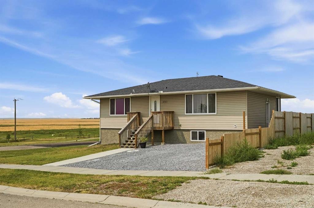 301 3Rd Street West, Standard, AB - Outdoor
