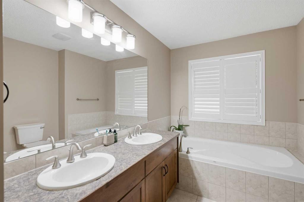 107 Brightonstone Common Se, Calgary, AB