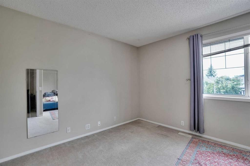62 Covewood Manor, Calgary, AB - Indoor Photo Showing Other Room