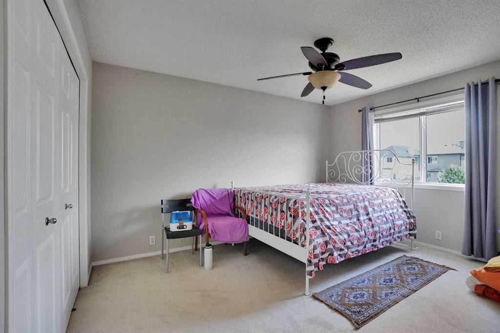 62 Covewood Manor, Calgary, AB - Indoor Photo Showing Bedroom