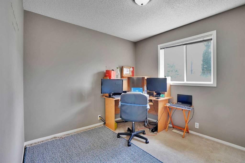 62 Covewood Manor, Calgary, AB - Indoor Photo Showing Office
