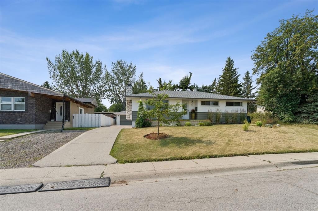 91 Winslow Crescent Sw, Calgary, AB - Outdoor