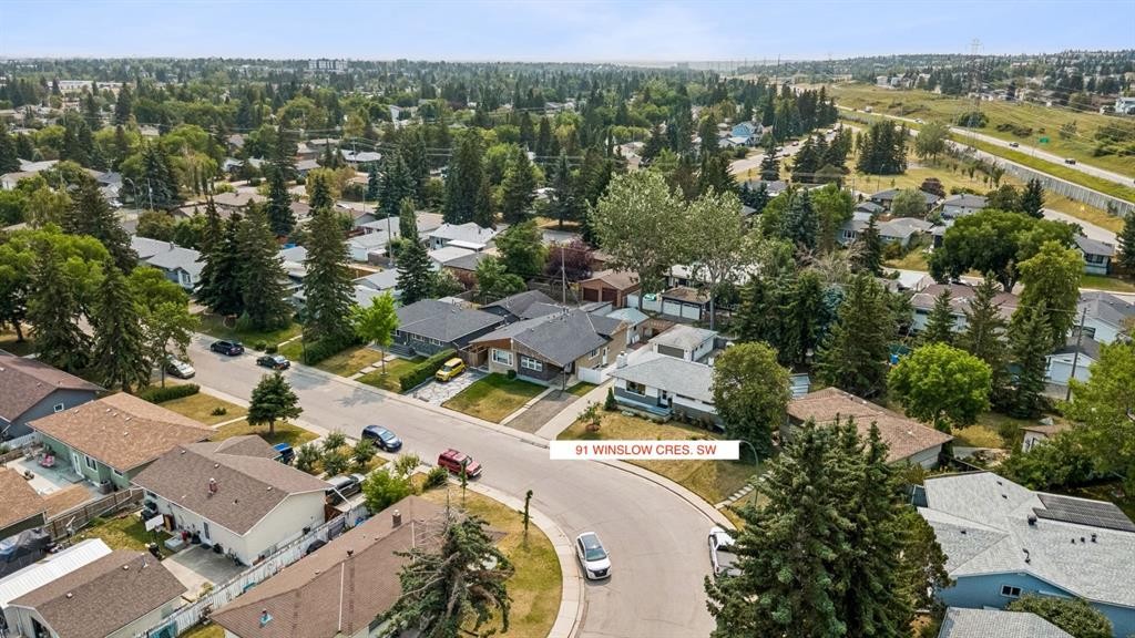 91 Winslow Crescent Sw, Calgary, AB - Outdoor With View