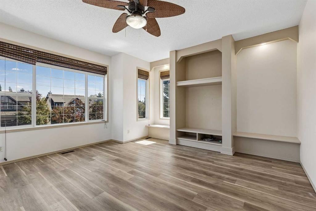 420 Royal Oak Circle Nw, Calgary, AB - Indoor