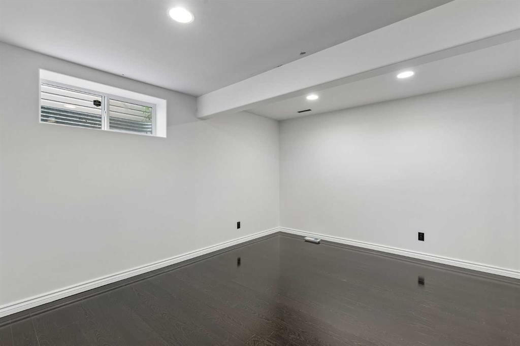 420 Royal Oak Circle Nw, Calgary, AB - Indoor