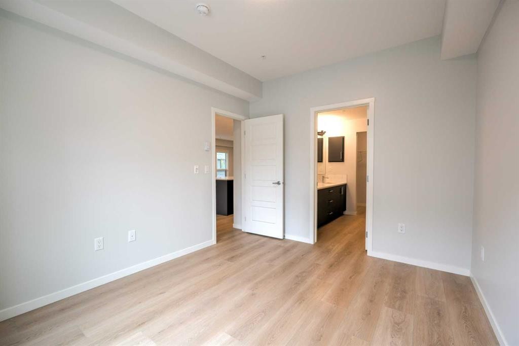5116-20295 Seton Way Se, Calgary, AB - Indoor Photo Showing Other Room