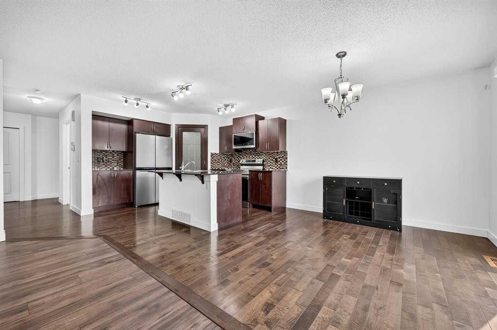 377 Panora Way Nw, Calgary, AB - Indoor Photo Showing Kitchen With Stainless Steel Kitchen