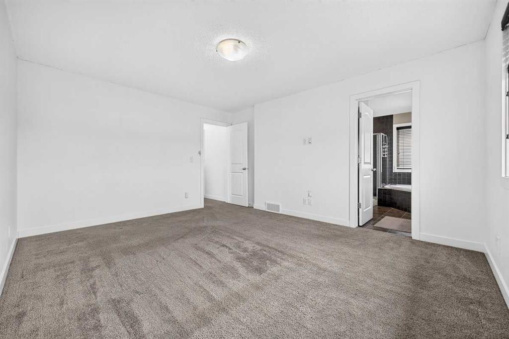 377 Panora Way Nw, Calgary, AB - Indoor Photo Showing Other Room