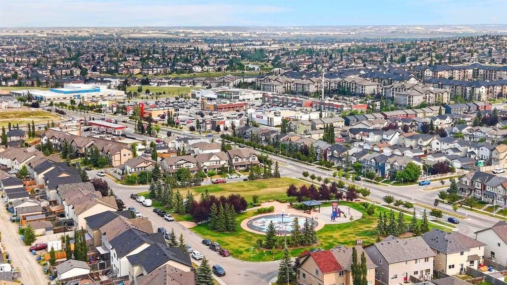 377 Panora Way Nw, Calgary, AB - Outdoor With View
