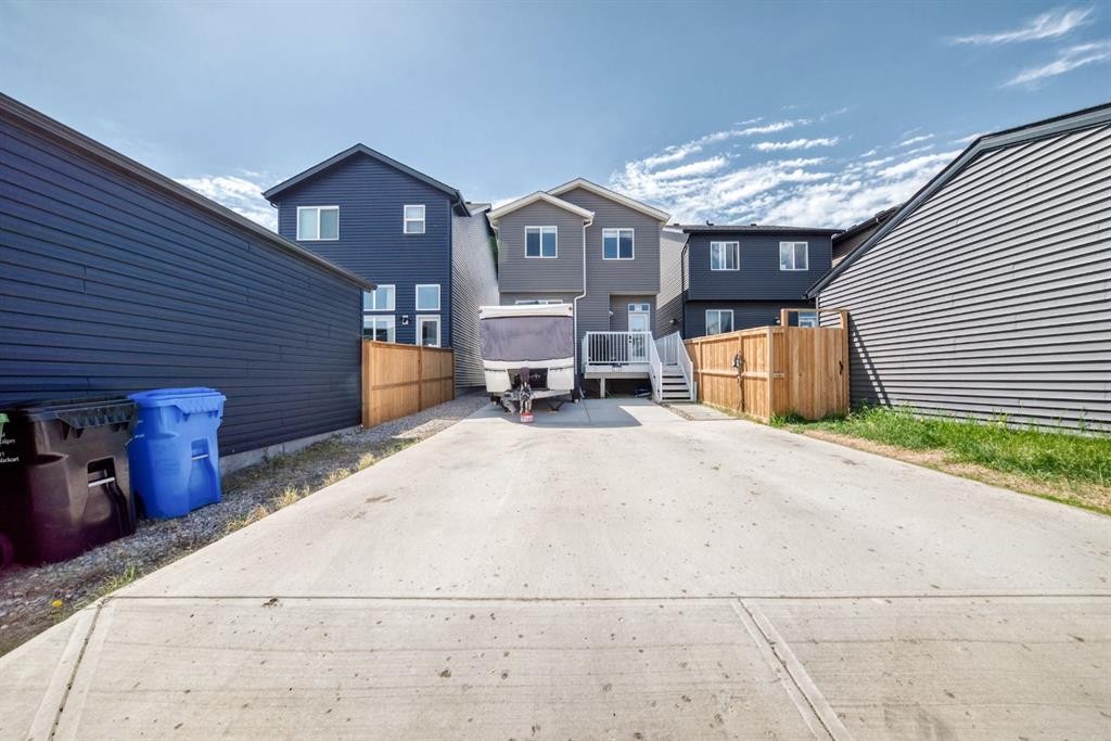 276 Belmont Boulevard Sw, Calgary, AB - Outdoor