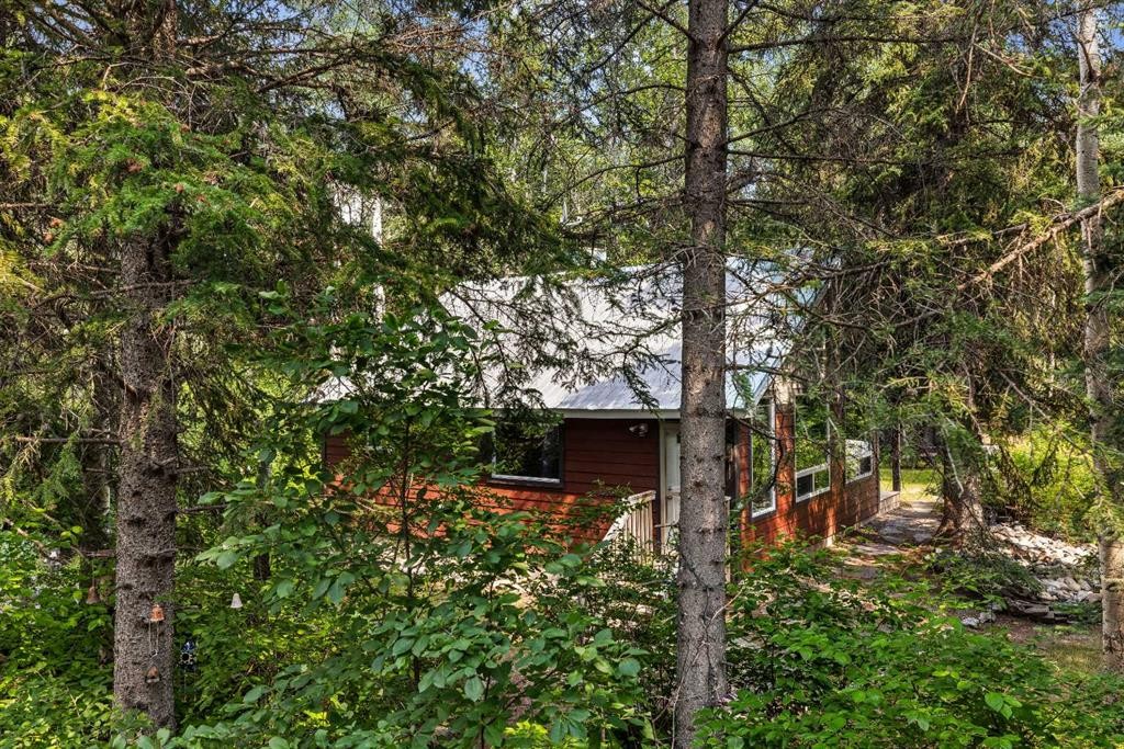 9 Des Arcs Road, Lac Des Arcs, AB - Outdoor