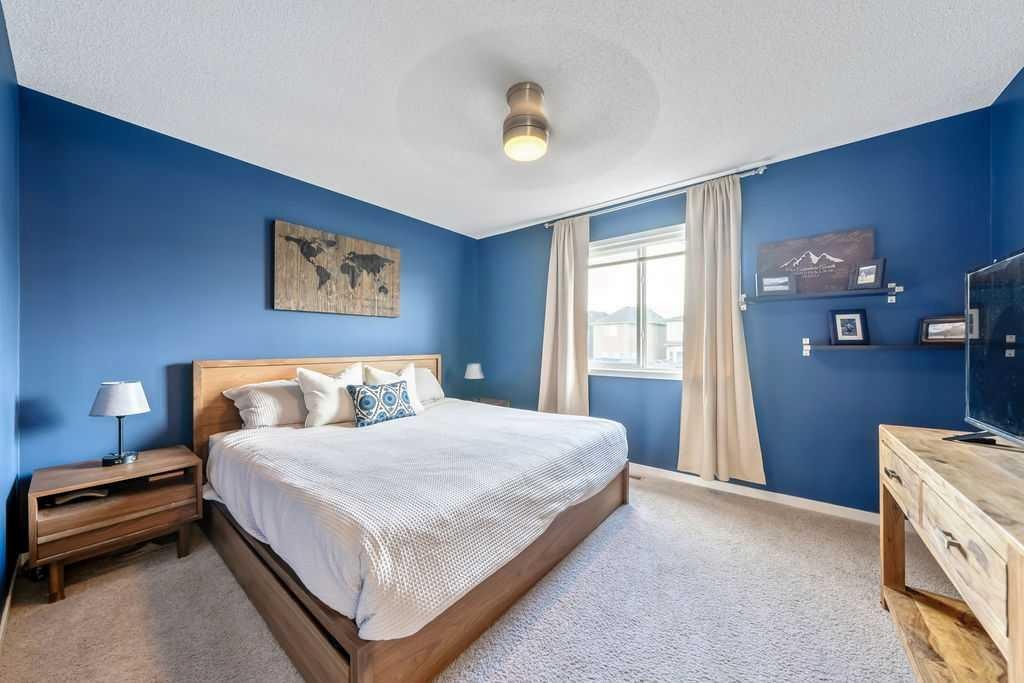 132 Evansborough Way Nw, Calgary, AB