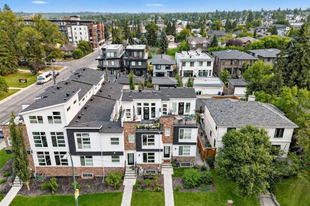 1703 31 Avenue Sw, Calgary, AB - Outdoor