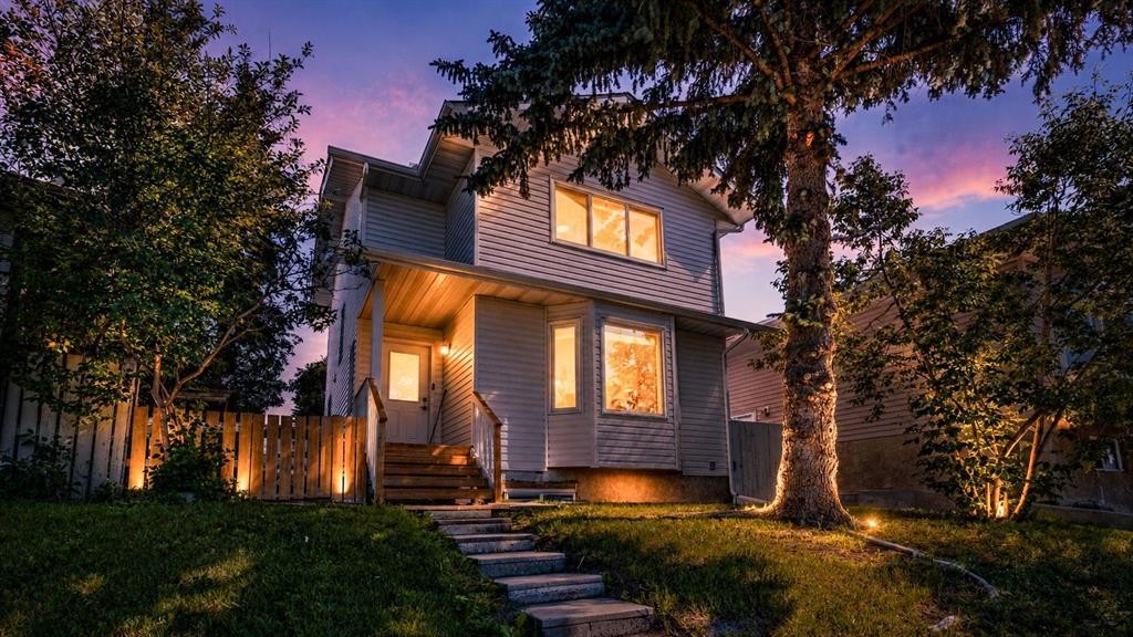 15 Taraglen Court Ne, Calgary, AB - Outdoor
