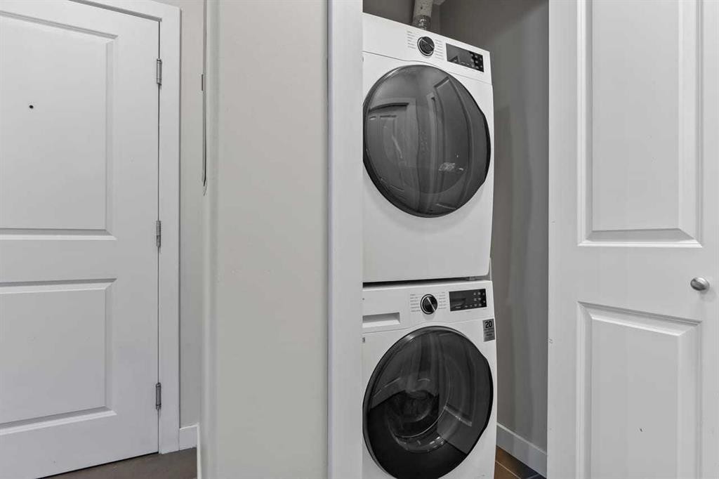 320-11 Millrise Drive Sw, Calgary, AB - Indoor Photo Showing Laundry Room