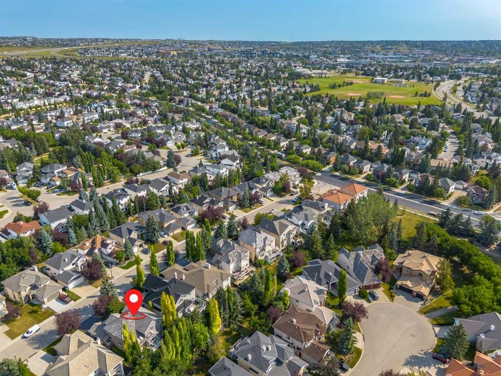 134 Schiller Crescent Nw, Calgary, AB - Outdoor With View