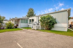 215 Homestead Close High River, AB T1V 1J8