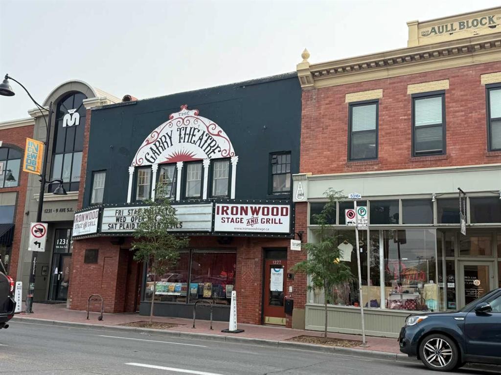 1117 8 Street Se, Calgary, AB - Outdoor