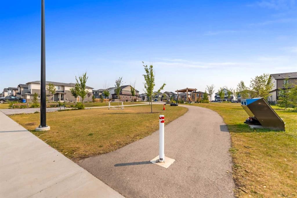 75 Homestead Park Ne, Calgary, AB - Outdoor